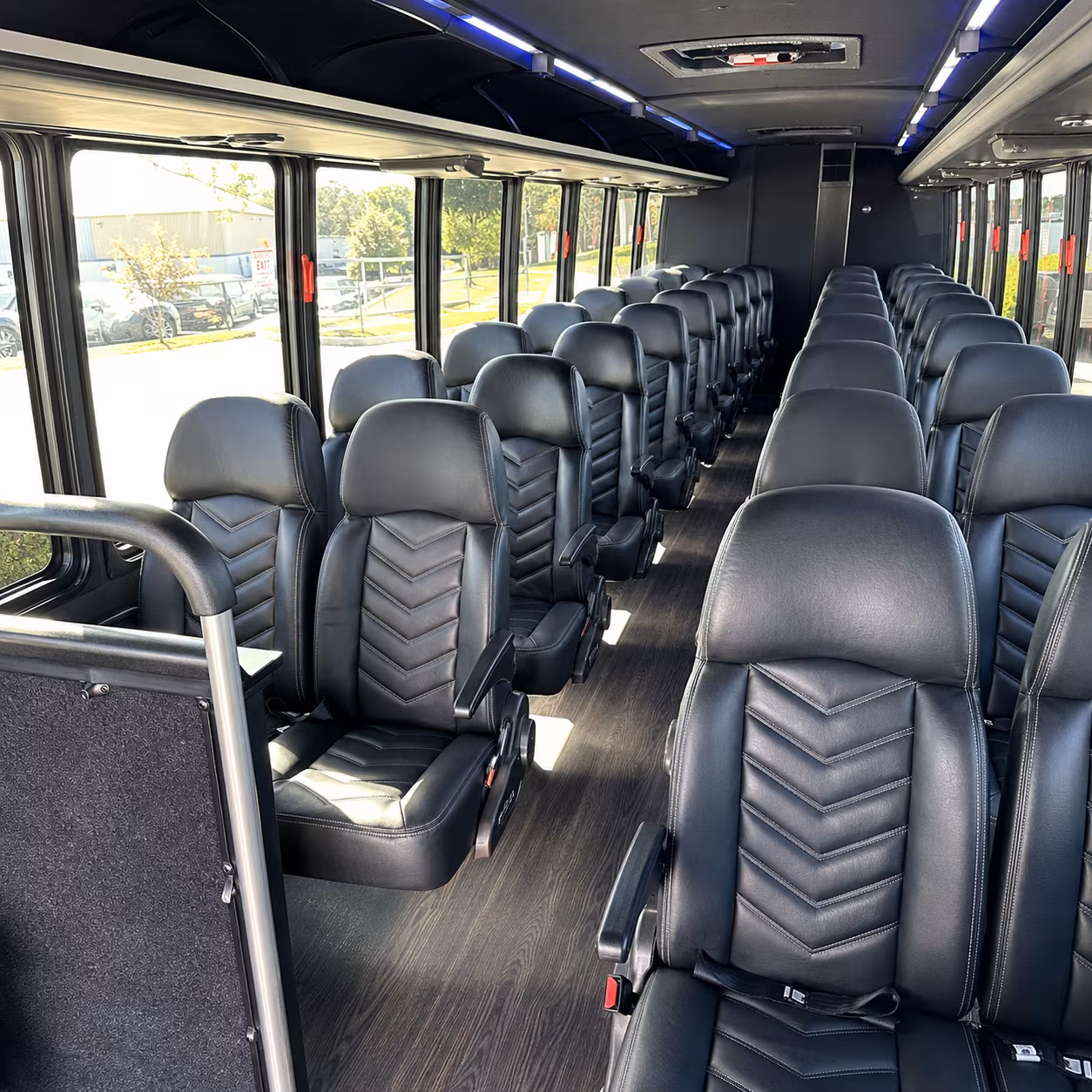 airport transfer buses for out of town wedding guests