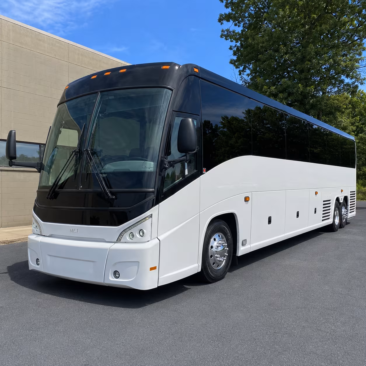 group ski shuttle buses from rno to lake tahoe ski resorts