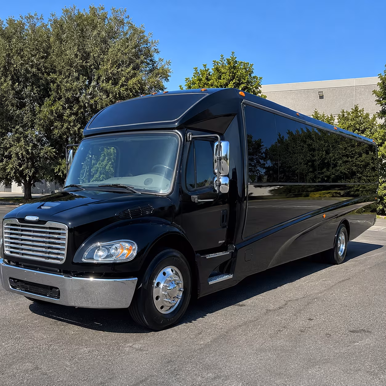 reno 18 passenger minibus