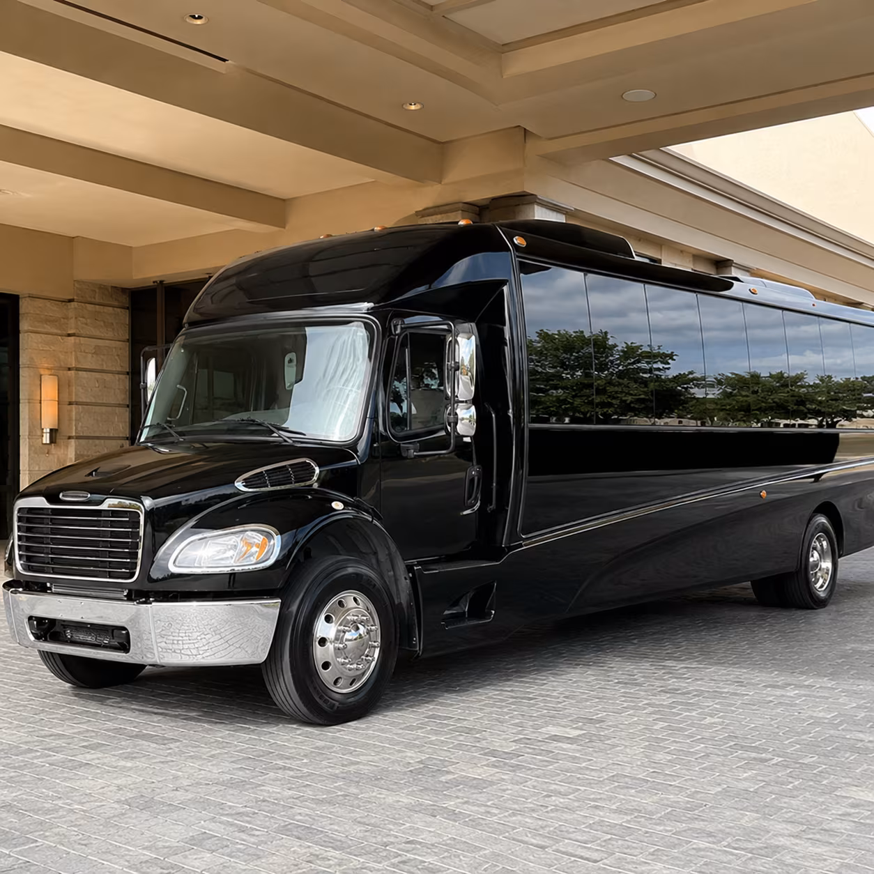 reno 35 passenger minibus