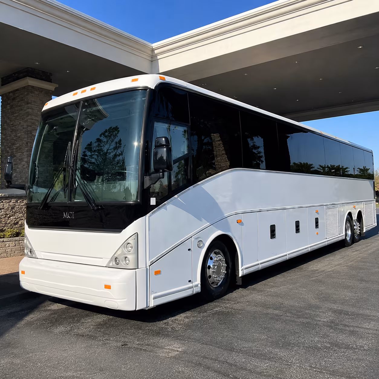 reno charter bus rentals for long distance trips to las vegas